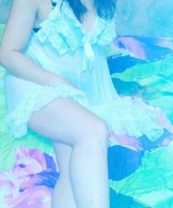 Будь уверен, со мной ты испытаешь невероятное наслаждение! Пылкая и опытная, я знаю, как доставить истинное удовольствие мужчине. Мои услуги расслабят и освободят тебя от повседневных забот. Живу в Москве и готова продемонстрировать свои возможности только тебе. К моим фото невозможно остаться равнодушным. Доверься моей привлекательности, я подарю тебе волшебные моменты, о которых ты только мечтаешь. Жду встречи с нетерпением! 😉😘 9933, 28 лет